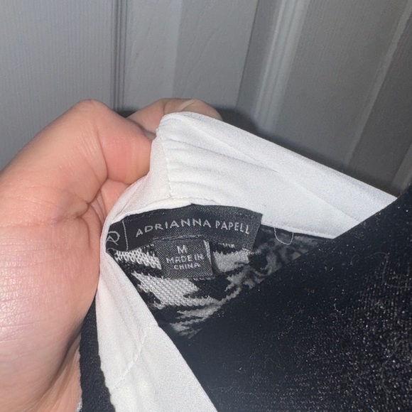 Adrianna Papell Black and White Houndstooth Blouse - Picture 5 of 16